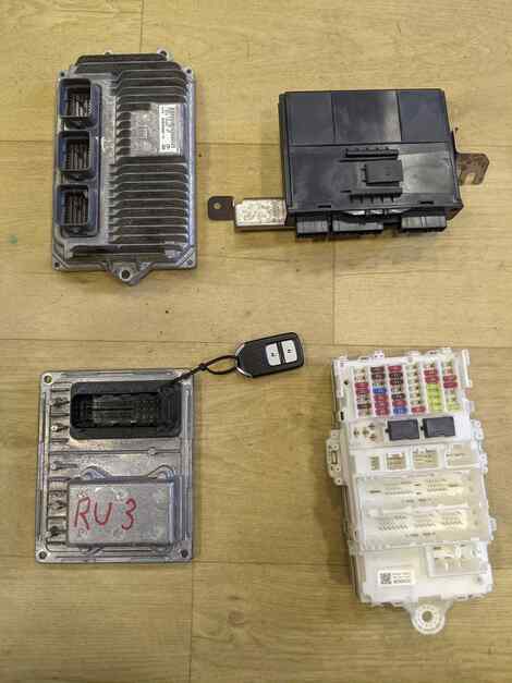 Купить Блок efi для Honda Vezel Купить Блок efi для Honda Vezel