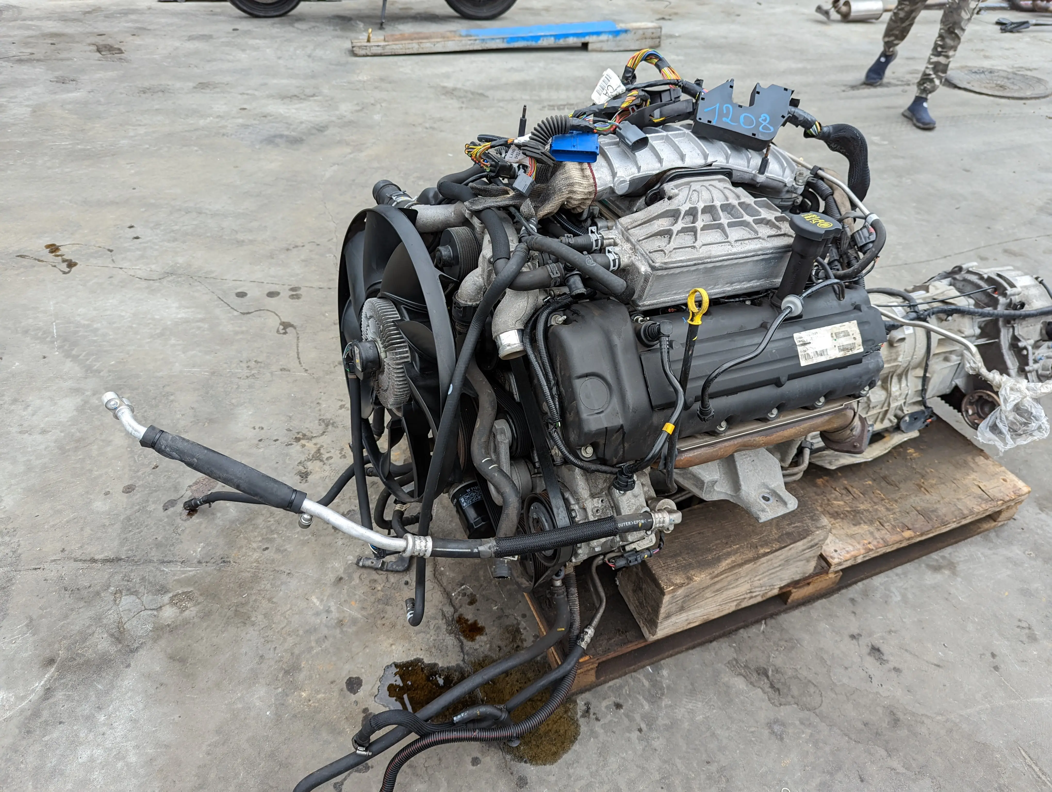 モーリス W -25 Купить Двигатель LR004703 Land Rover Range Rover Sport L320 Код
