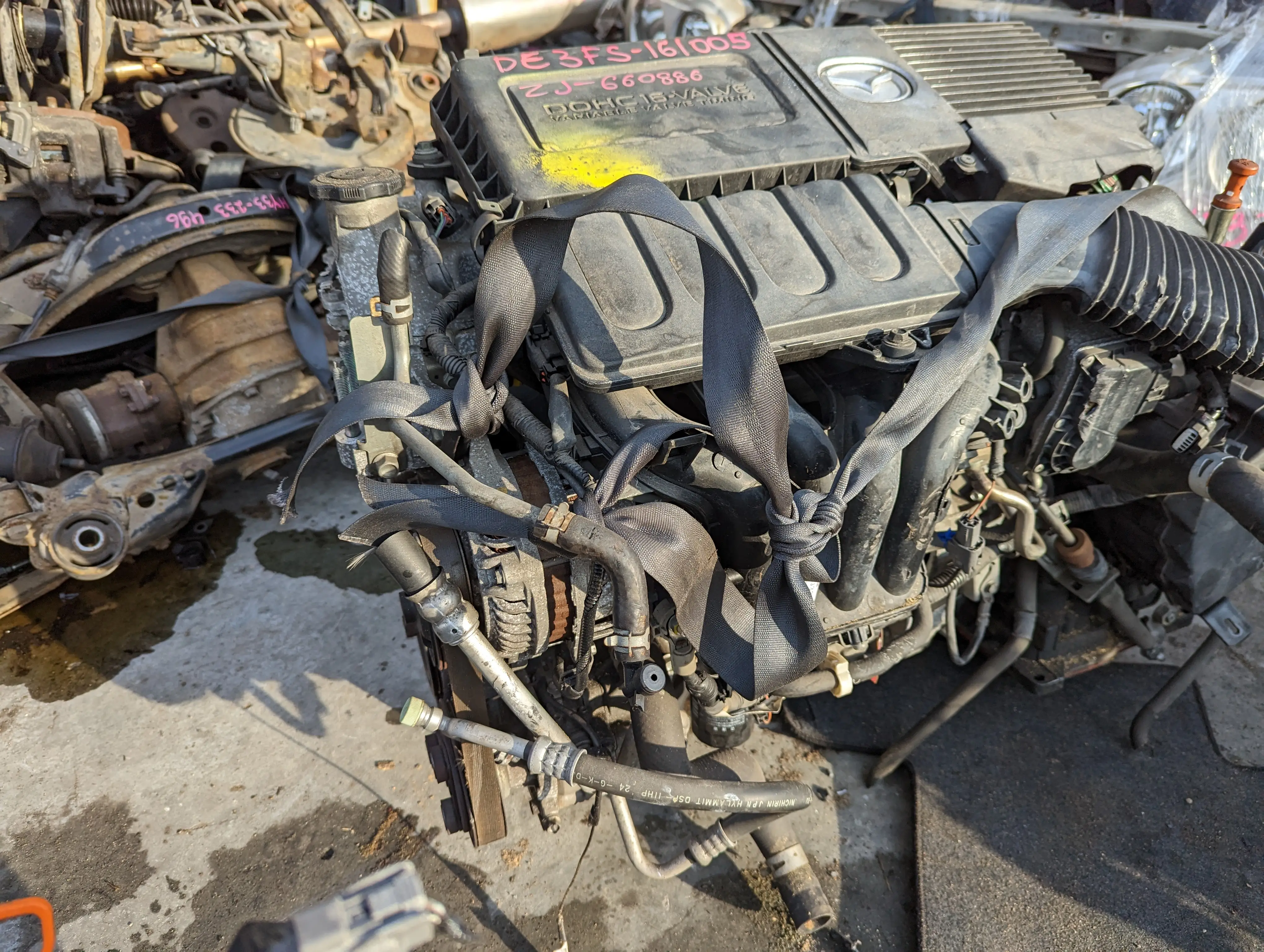 Купить Двигатель ZJ38-02-300A Mazda Demio DE3FS Код заказа 41663