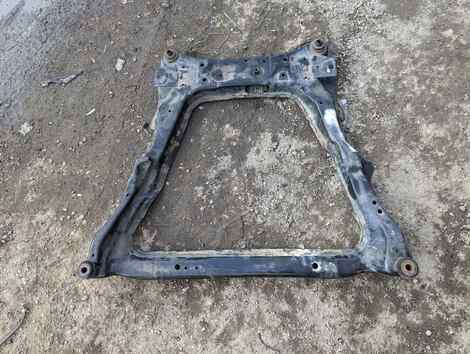 Купить Балка под двс для Nissan Serena