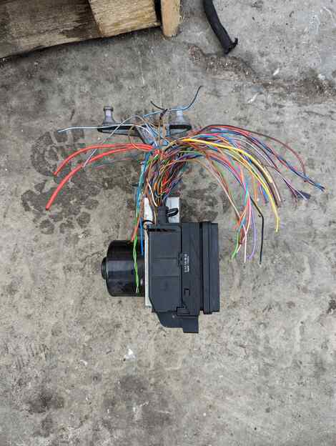 Купить Блок abs для Mercedes-Benz C-Class Купить Блок abs для Mercedes-Benz C-Class