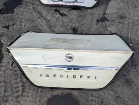 Купить Крышка багажника для Nissan President
