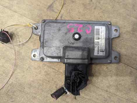 Купить Блок efi для Nissan Serena
