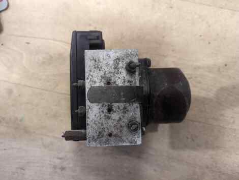 Купить Блок abs для Toyota Hilux Surf Купить Блок abs для Toyota Hilux Surf