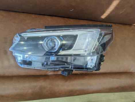 Купить Фара для Subaru Outback