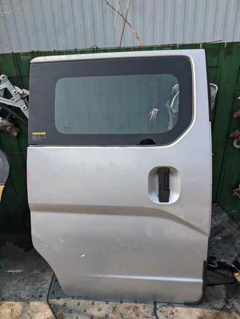 Купить Дверь для Nissan NV200 Купить Дверь для Nissan NV200