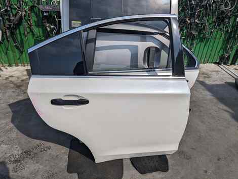 Купить Дверь для Subaru Legacy B4