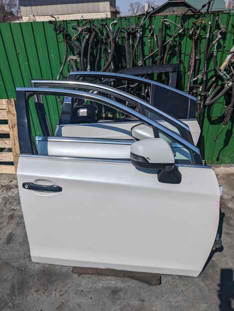 Купить Дверь для Subaru Legacy B4