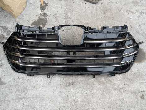 Купить Решетка радиатора для Honda Odyssey Купить Решетка радиатора для Honda Odyssey