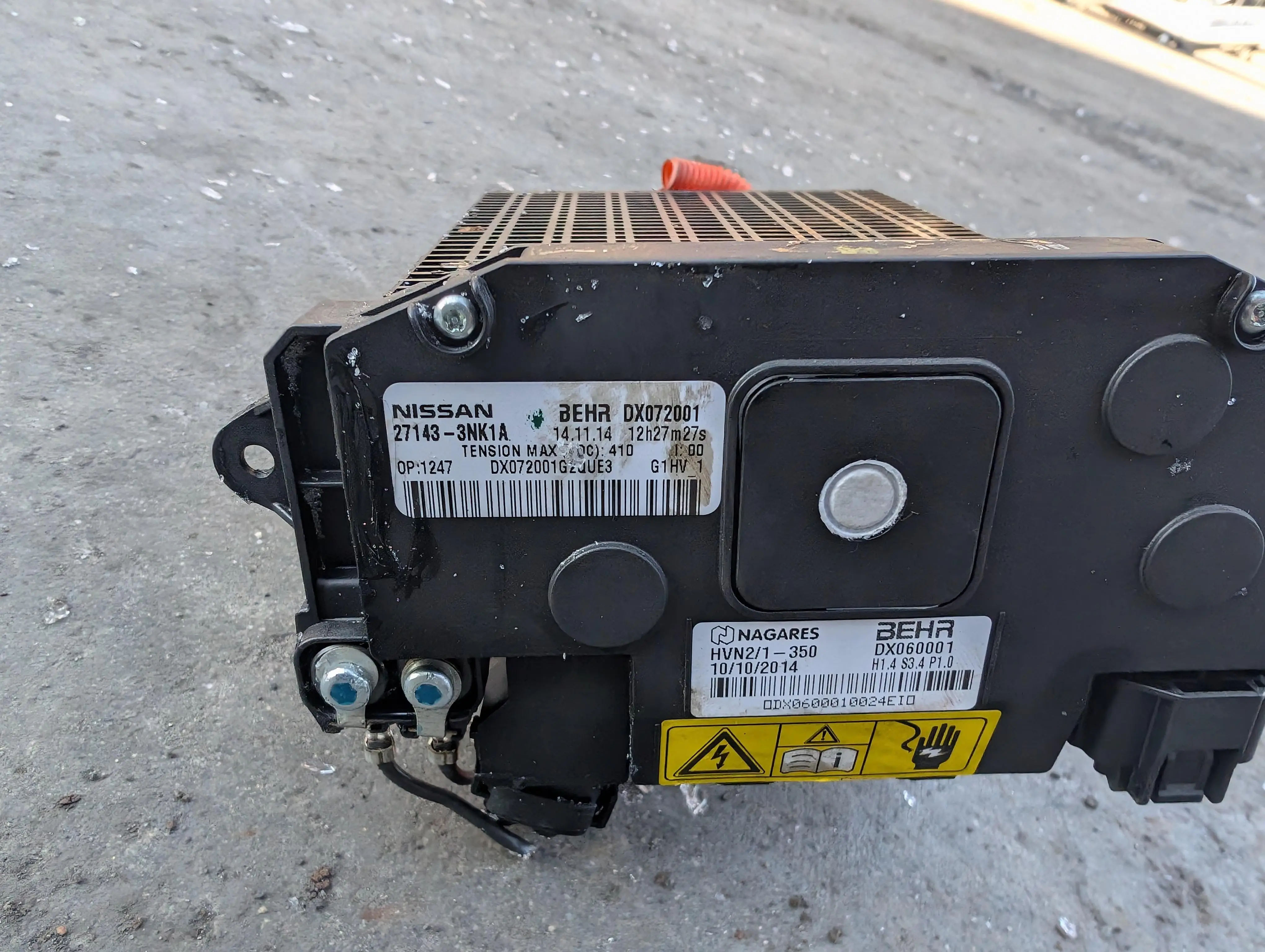 Купить Радиатор печки 27143-3NK1A Nissan Leaf AZE0 Код заказа 60590